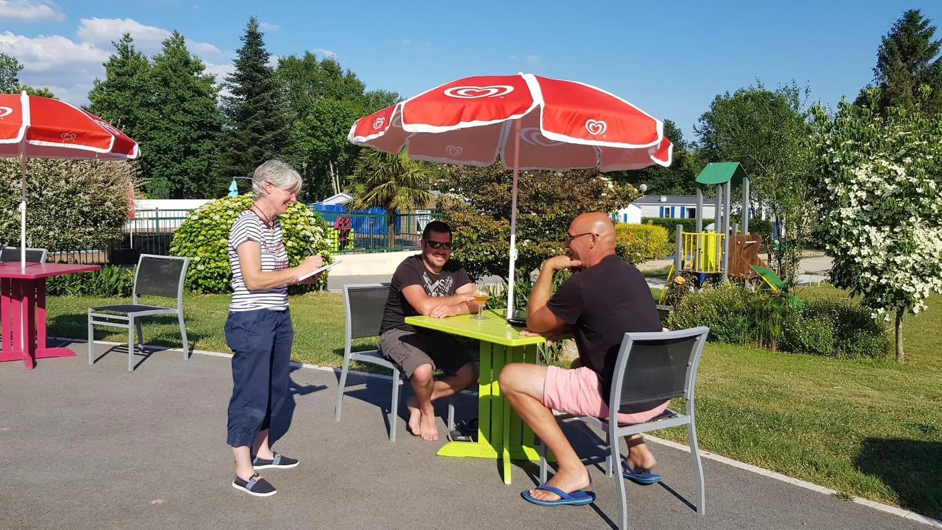 Camping A L'Abri De L'Ocean Baye  France
